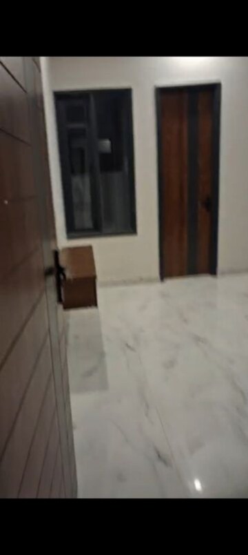 Room in 4 BHK Independent House at Ambala Highway – for Sale