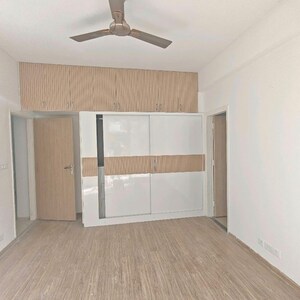 Room in 3 BHK Apartment at Vatika Xpressions, Sector 88b – for Rent