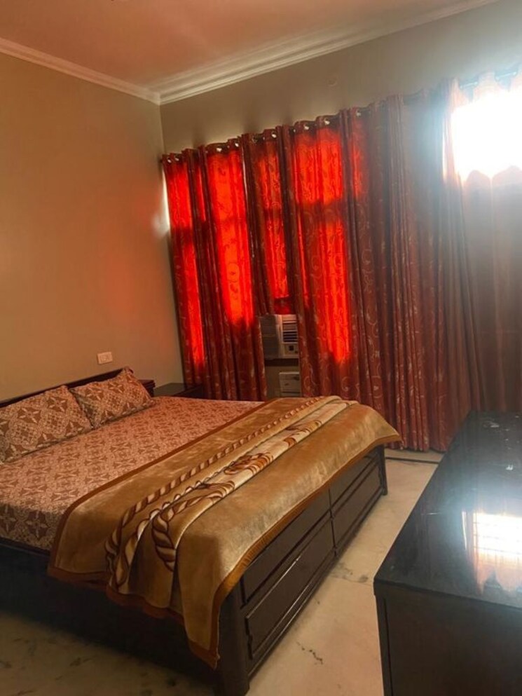 Bedroom, sector 44 2 Bedroom 2250 Sq.Ft. Independent House In Sector 44 Chandigarh 9963738