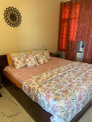 2 BHK Independent House For Sale in Sector 44