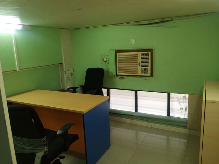 Team Area, bhandup west Commercial Office Space 299 Sq.Ft. In Bhandup West Mumbai 9963725