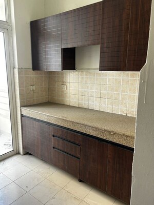 Kitchen in 3.5 BHK Apartment at Indiabulls Centrum Park, Sector 103 – for Rent