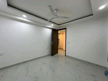 Room in 3 BHK Apartment at Palm Residency Chhatarpur, Chattarpur – for Rent