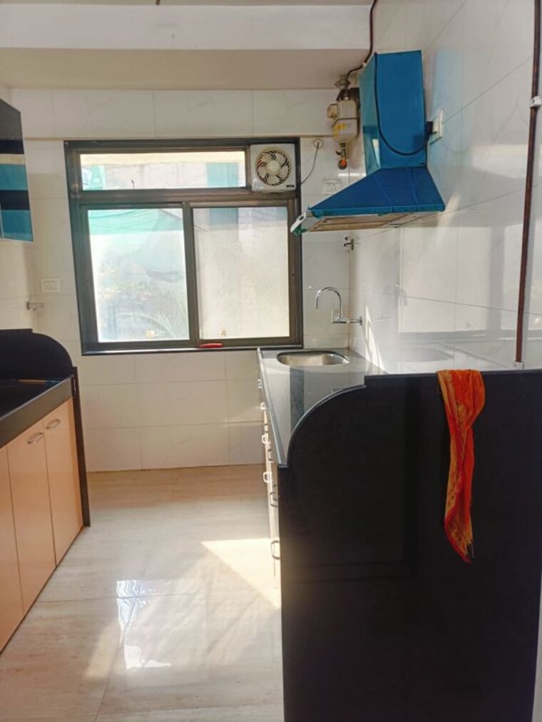 Kitchen, chembur 2.5 Bedroom 1040 Sq.Ft. Apartment In Chembur Mumbai 9963723