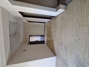 Furnished Amenities in 3 BHK Apartment at Mahagun Moderne, Sector 78 – for Sale