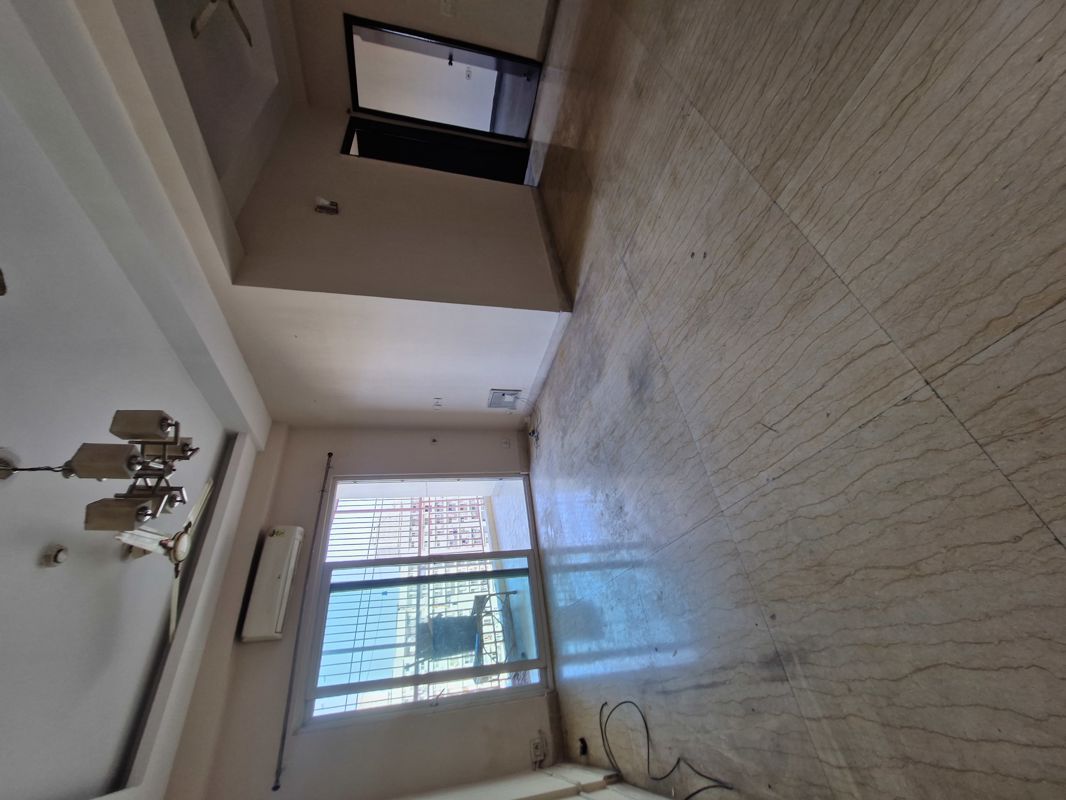 3 BHK + Pooja Room 1550 Sq.Ft. Apartment in Mahagun Moderne