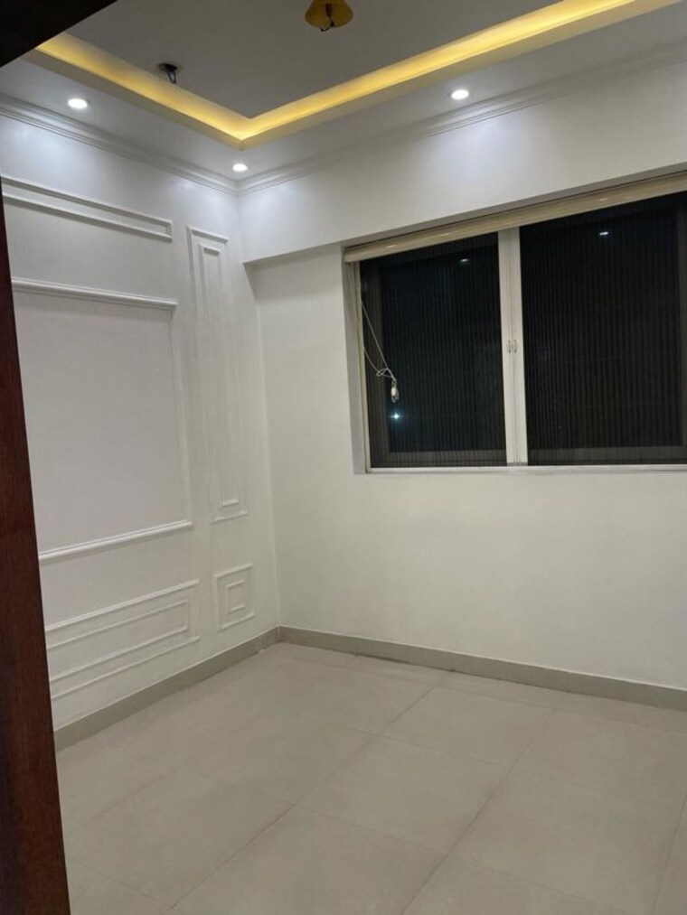 Room, mahagun-mirabella 2.5 Bedroom 1380 Sq.Ft. Apartment In Sector 79 Noida 9963781