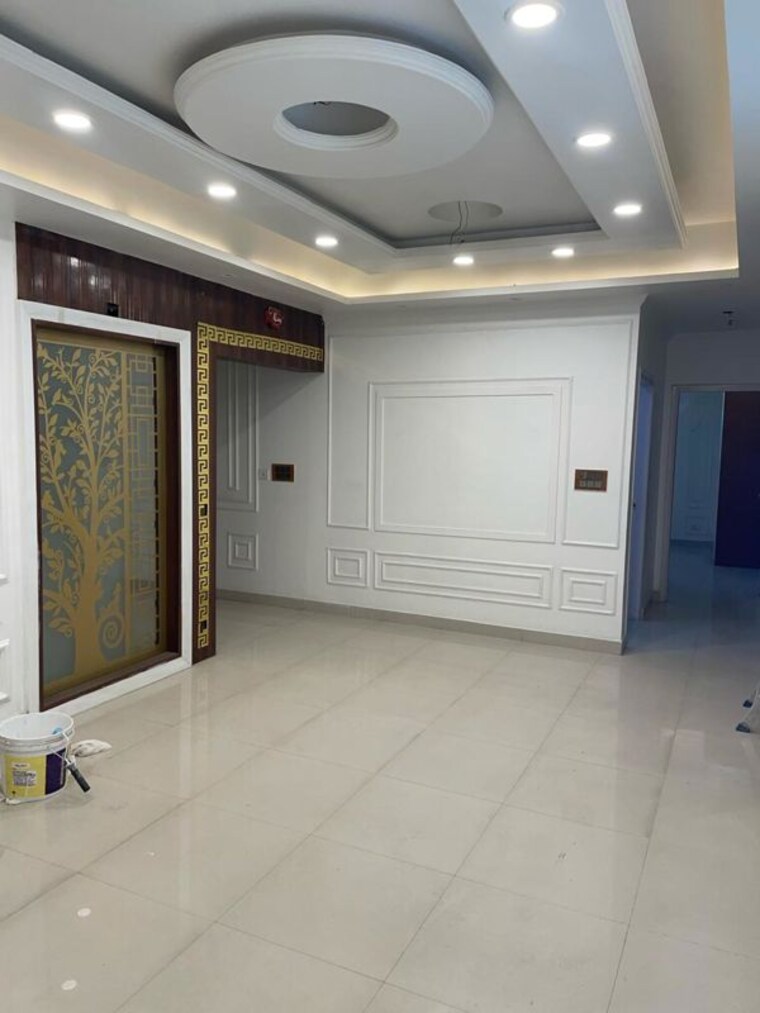 Room, mahagun-mirabella 2.5 Bedroom 1380 Sq.Ft. Apartment In Sector 79 Noida 9963781