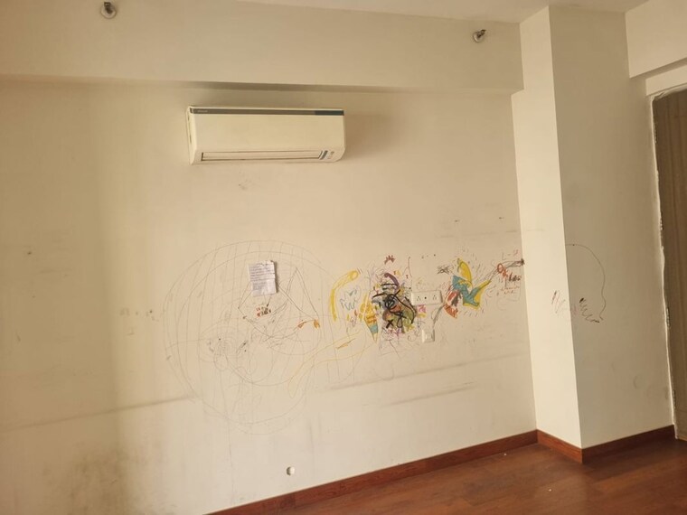 Room, parx-laureate 4 Bedroom 4874 Sq.Ft. Apartment In Sector 108 Noida 9963837