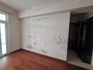 Room in 4 BHK Apartment at Parx Laureate, Sector 108 – for Rent