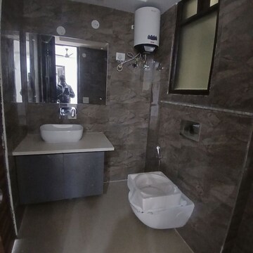 Bathroom in 3 BHK Builder Floor at Sector 23 – for Rent