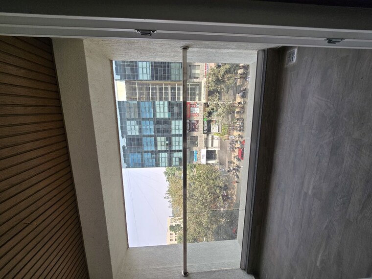 Balcony, viman nagar 3 Bedroom 1550 Sq.Ft. Apartment In Viman Nagar Pune 9963847