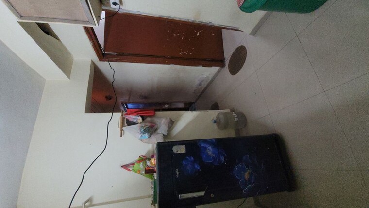 Room, coral-chs 2 Bedroom 750 Sq.Ft. Apartment In Mira Road Thane 9963922