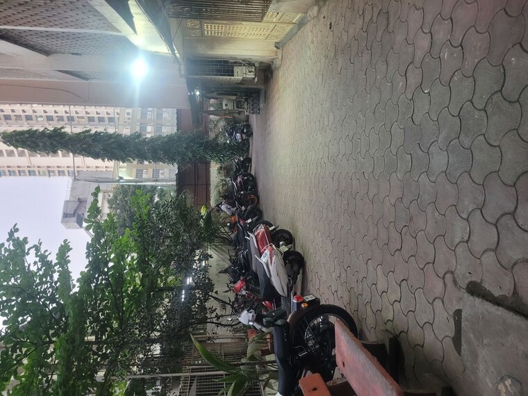  Parking, coral-chs 2 Bedroom 750 Sq.Ft. Apartment In Mira Road Thane 9963922
