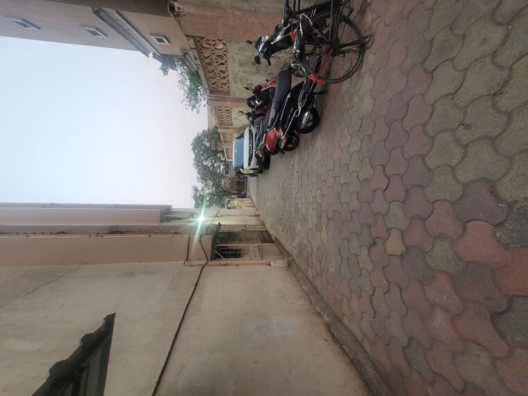  Parking, coral-chs 2 Bedroom 750 Sq.Ft. Apartment In Mira Road Thane 9963922