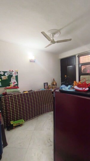 Bedroom in 3 BHK Builder Floor at Roots Courtyard, Sector 48 – for Rent