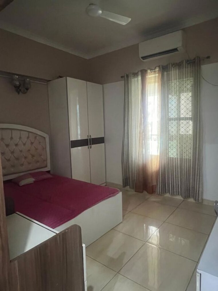 Bedroom, gaur-sportswood 3 Bedroom 2280 Sq.Ft. Apartment In Sector 79 Noida 9963938
