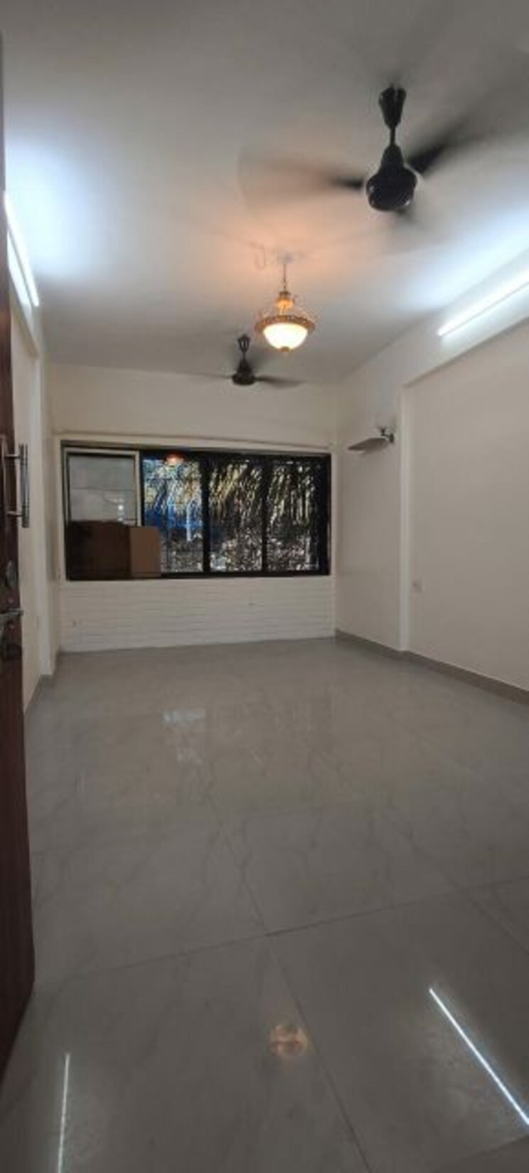 Room, juhu-scheme 4 Bedroom 2400 Sq.Ft. Apartment In Juhu Mumbai 9963941