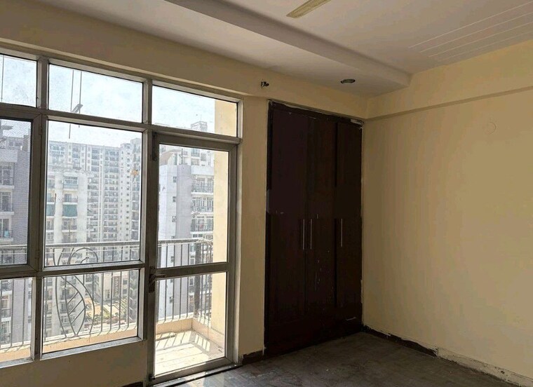 Room, prateek-wisteria 2 Bedroom 1135 Sq.Ft. Apartment In Sector 77 Noida 9963950