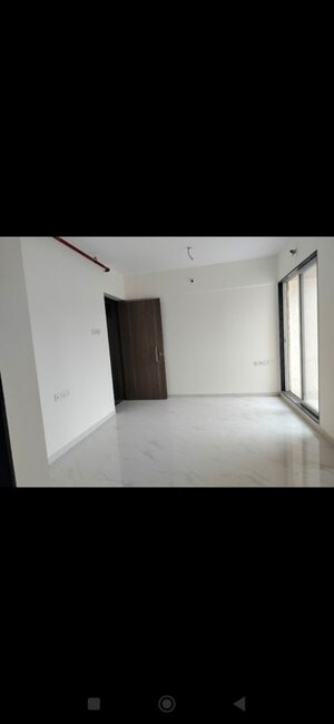 Room in 1 BHK Apartment at Metropolis Bayside, Kasarvadavali – for Sale