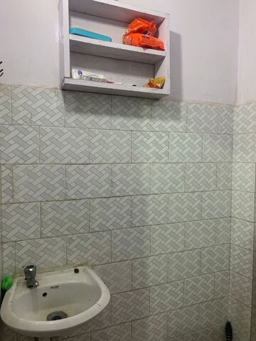 Bathroom in 1 RK Apartment at Katwaria Sarai – for Rent