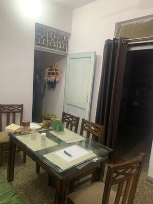 Dining area in 1 RK Apartment at Katwaria Sarai – for Rent