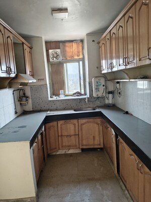 Kitchen in 3 BHK Apartment at Royal Towers Noida, Sector 61 – for Rent