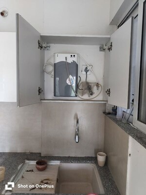 Furnished Amenities in 2 BHK Apartment at Arvind Elan, Kothrud – for Rent