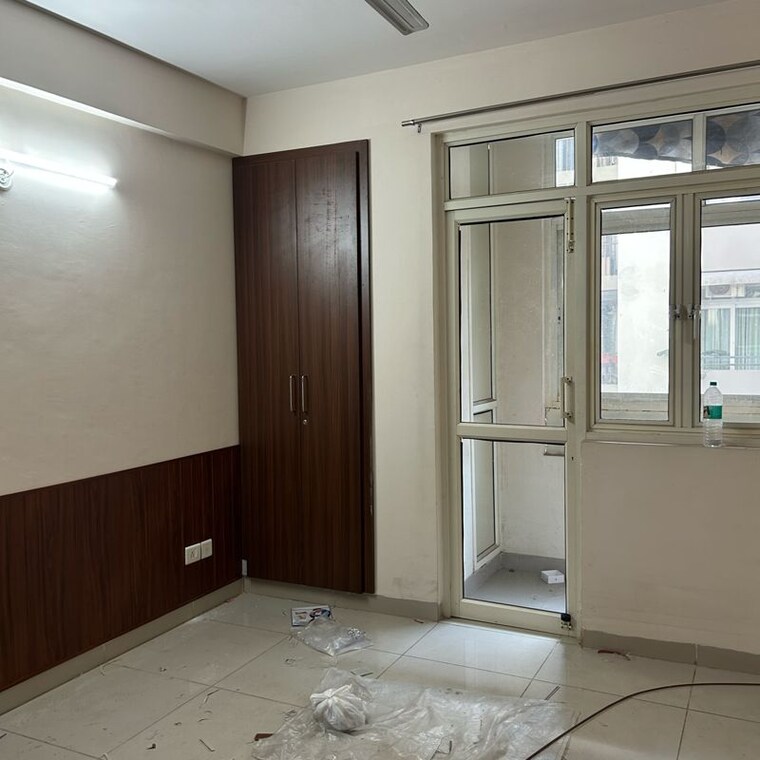 Room, wave-executive-floors 2 Bedroom 900 Sq.Ft. Builder Floor In Bayana Ghaziabad 9964013