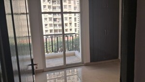 Room in 3 BHK Apartment at Amrapali Princely Estate, Sector 76 – for Sale