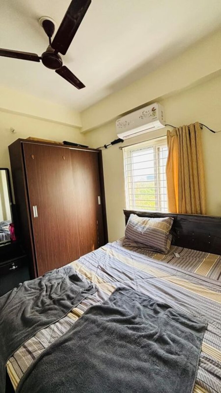 Bedroom, begumpet 1 Bedroom 560 Sq.Ft. Penthouse In Begumpet Hyderabad 9964020