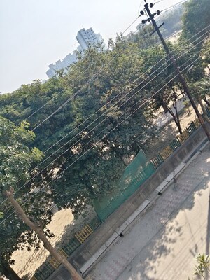 Balcony in 1.5 BHK Independent House at RWA Apartments Sector 71, Sector 71 – for Rent