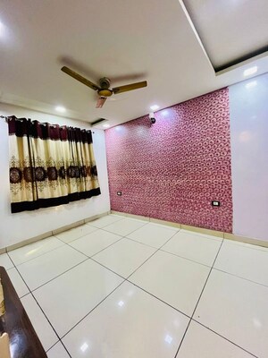 Bedroom in 3 BHK Builder Floor at Dwarka Mor – for Rent