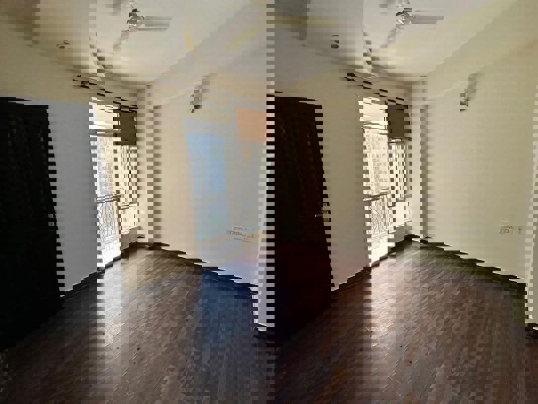 3 BHK + Servant Room 1765 Sq.Ft. Apartment in Prateek Laurel