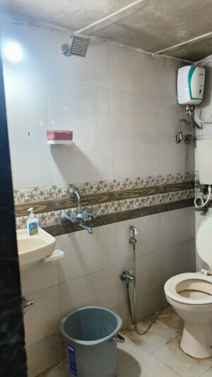 Bathroom in 1 BHK Apartment at Vakola – for Rent