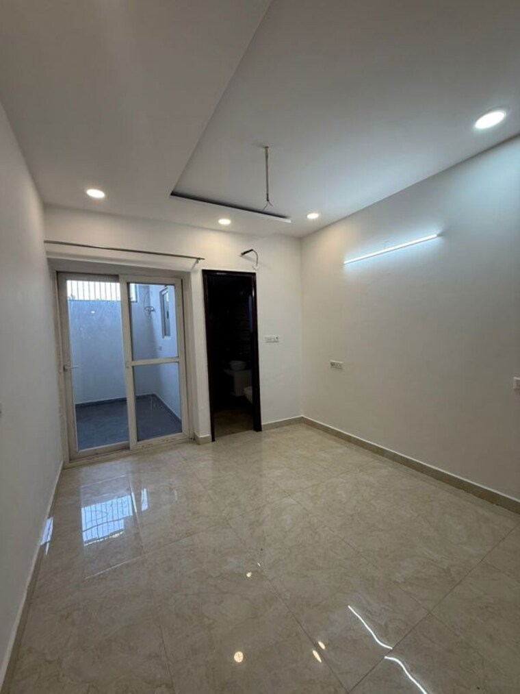 Room, aps-platinum-towers 3 Bedroom 1152 Sq.Ft. Apartment In Pir Machalla Zirakpur 9964052