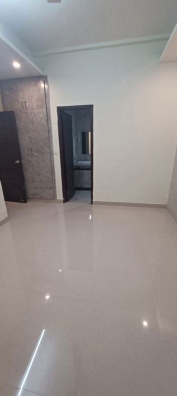 Room in 2 BHK Apartment at ABA Cleo County, Sector 121 – for Sale