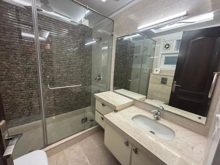 Kitchen, greater kailash ii 4 Bedroom 300 Sq.Yd. Builder Floor In Greater Kailash ii Delhi 9964057