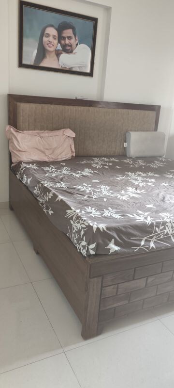 Bedroom in 1 BHK Apartment at Metropolis Aquaris Phase 2, Kasarvadavali – for Rent