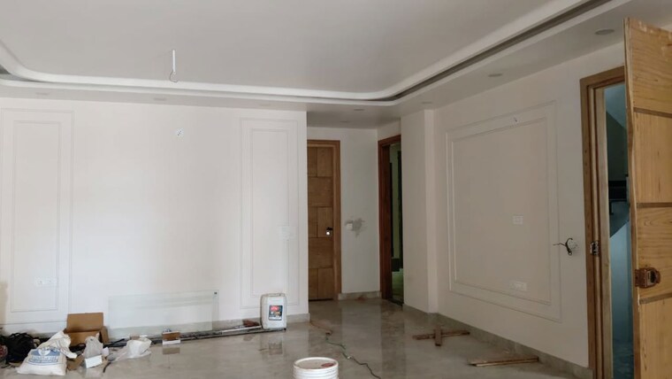 Room, sector 4 3 Bedroom 2250 Sq.Ft. Builder Floor In Sector 4 Gurgaon 9964061