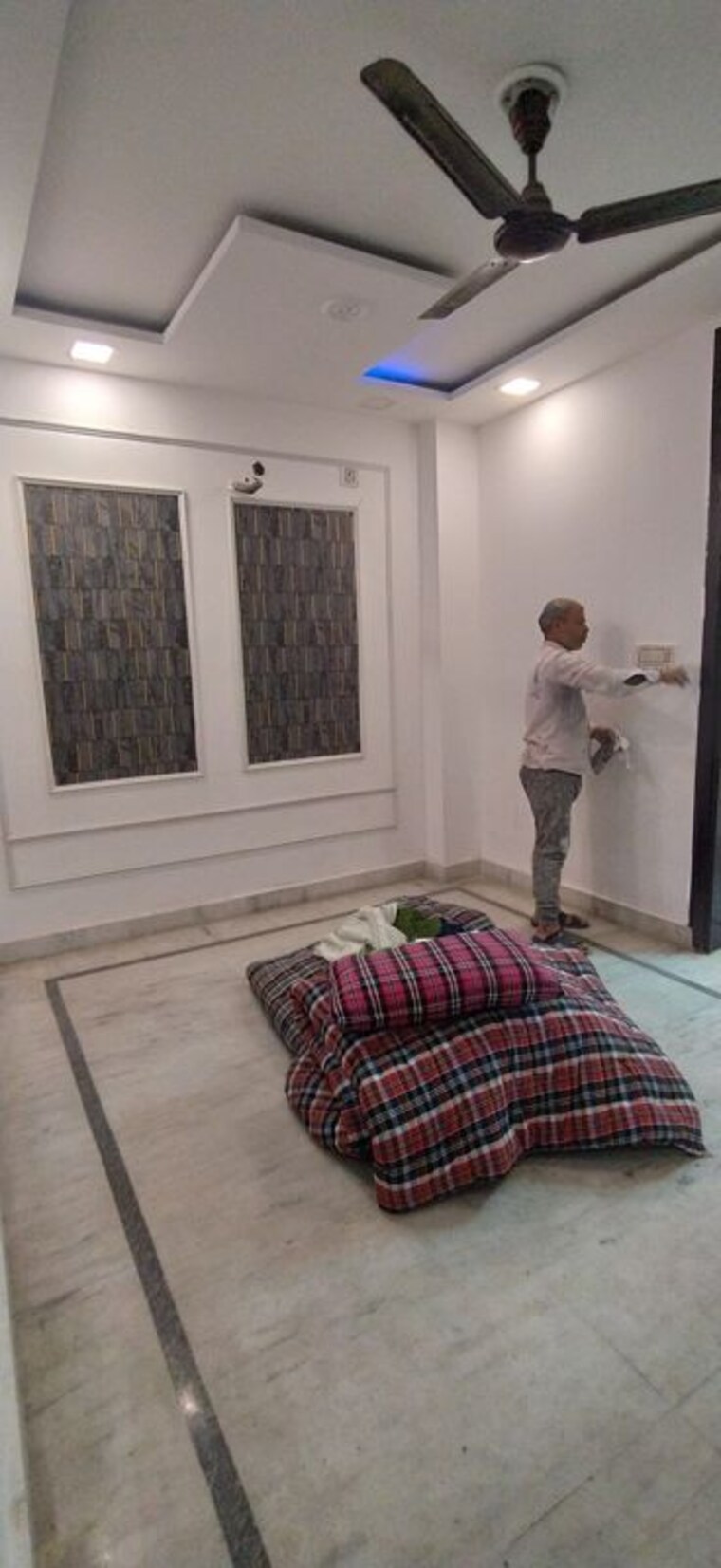 Bedroom, vipin garden 2 Bedroom 55 Sq.Yd. Builder Floor In Vipin Garden Delhi 9964085