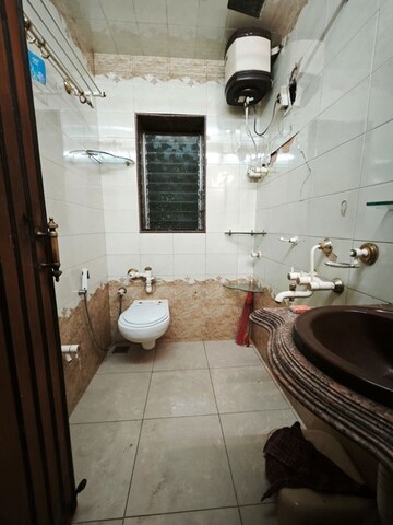 Bathroom in 2 BHK Apartment at Sunny Estate, Chembur – for Rent