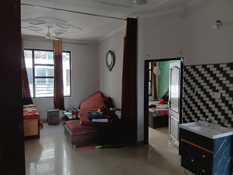 Living Room, prem-satyam-swastik-apartment 3 Bedroom 1555 Sq.Ft. Apartment In Patiala Road Zirakpur 9964105
