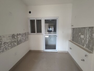 Room in 2 BHK Apartment at Mantri Serenity, Kanakapura Road – for Sale