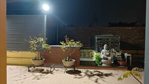 Gym in 3 BHK Builder Floor at Dlf Phase I – for Sale