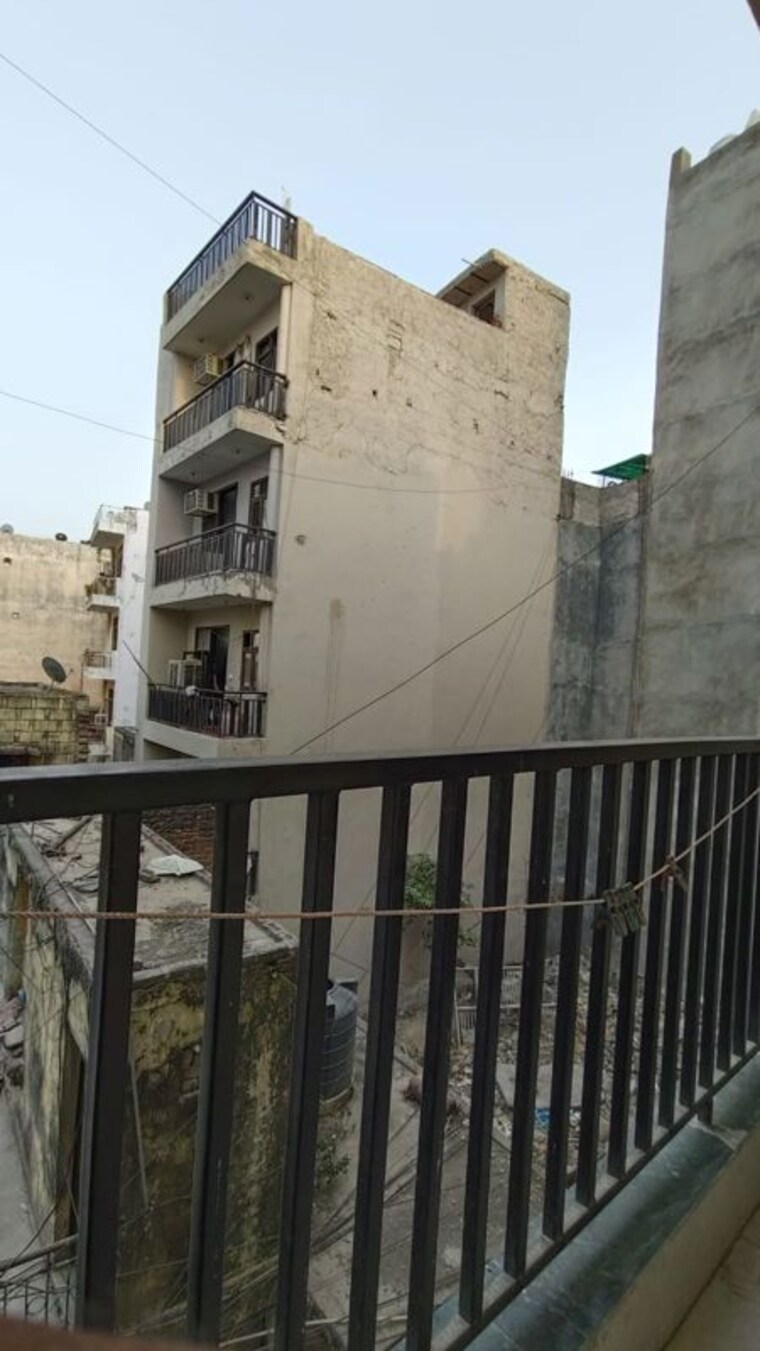 Balcony, neb sarai 1 RK 350 Sq.Ft. Apartment In Neb Sarai Delhi 9964162