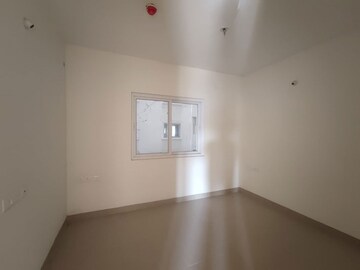 Room in 2 BHK Apartment at Mantri Serenity, Kanakapura Road – for Sale
