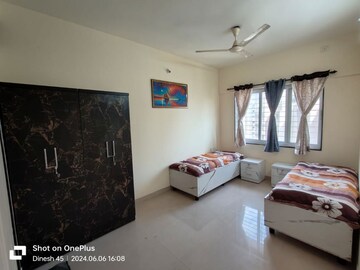 Living Room in  Pg at Borivali East – for Rent