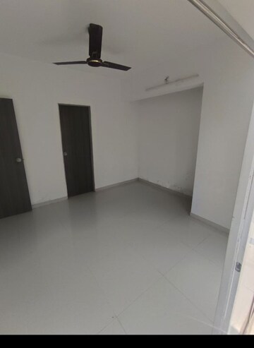 Room in 2 BHK Apartment at Godrej Vihaa, Badlapur East – for Rent
