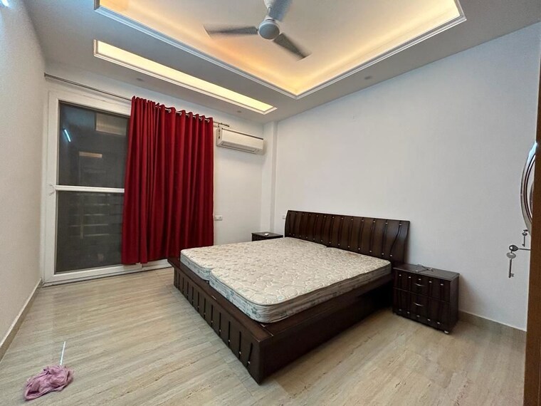Bedroom, freedom fighters enclave 2 Bedroom 1000 Sq.Ft. Apartment In Freedom Fighters Enclave Delhi 9964197